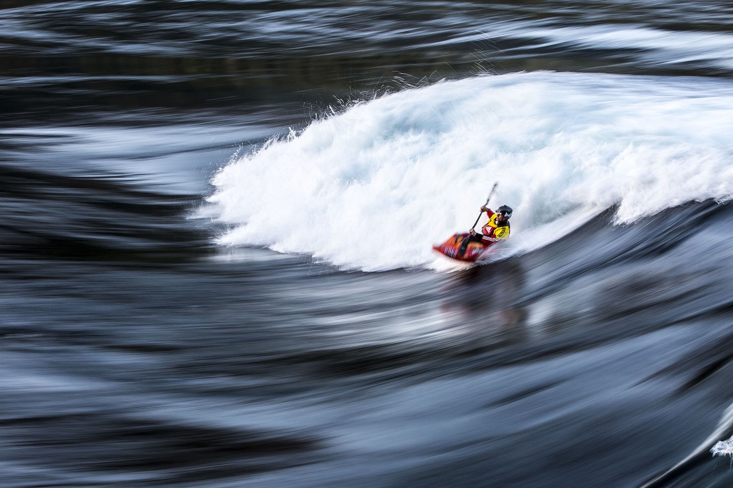 Go Big or Go Home - Freestyle Kayak