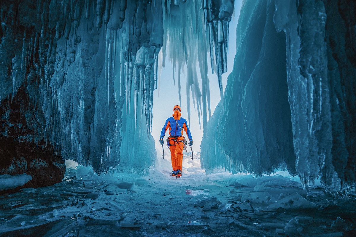 Lake Baikal Expedition (RUS) - Dani Arnold - 26min Highlight