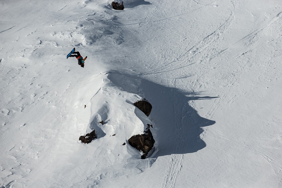 Freeride World Tour 2020 - 26min Highlight Shows