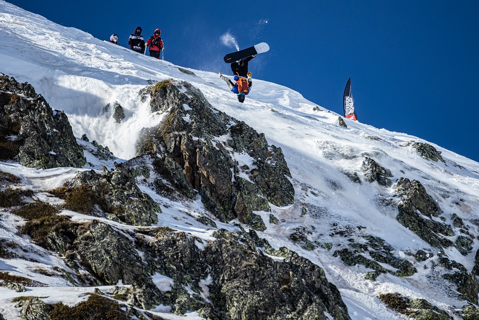 Freeride World Tour 2021 - #1 Ordino Arcalís (AND) - 52min Sports Show