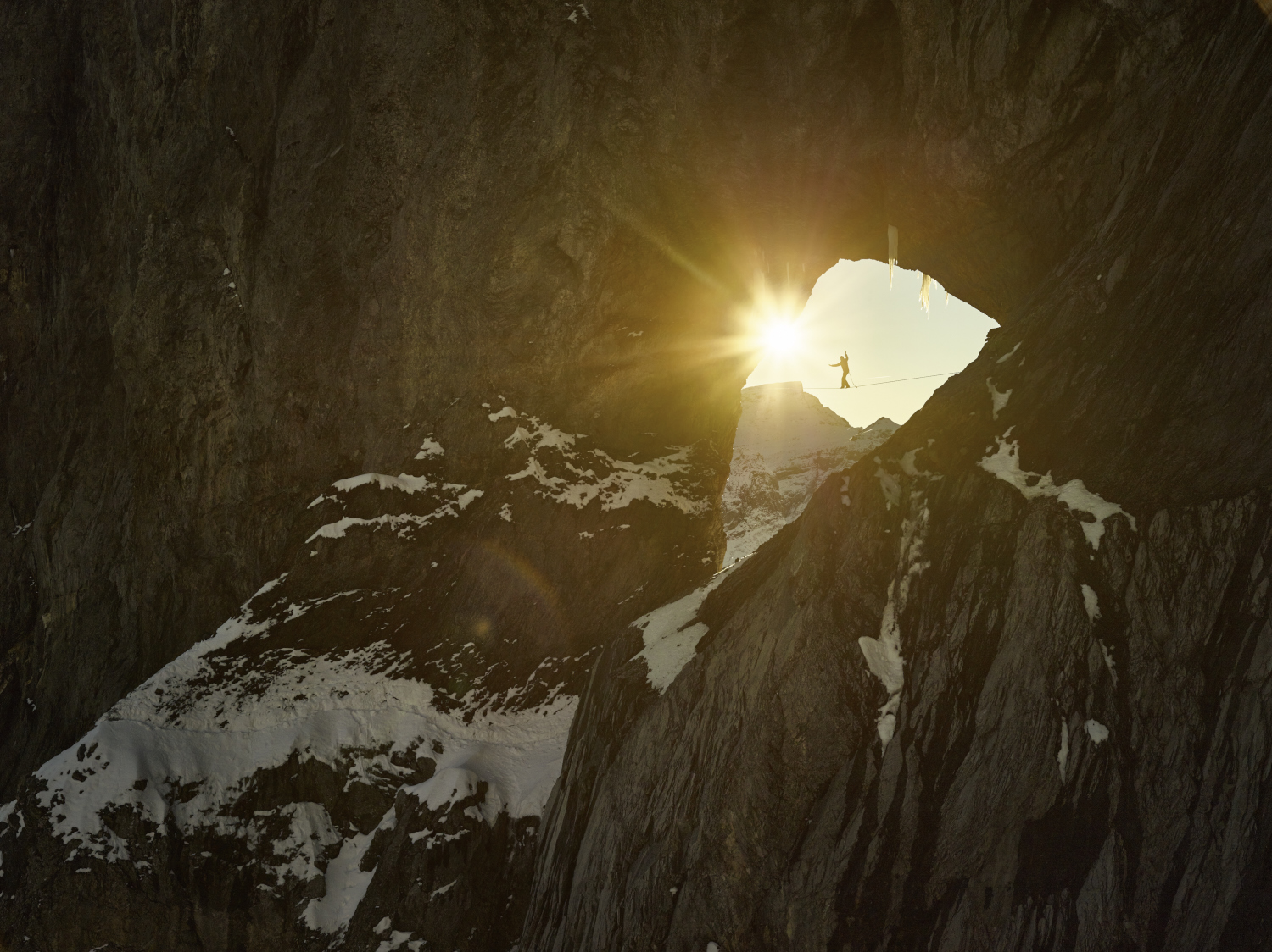 Highlining at Martinsloch - Elm (SUI)