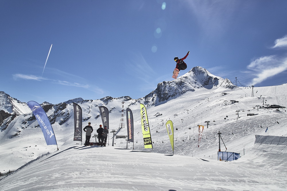 World Rookie Finals 2019 - Kitzsteinhorn (AUT) - Clips